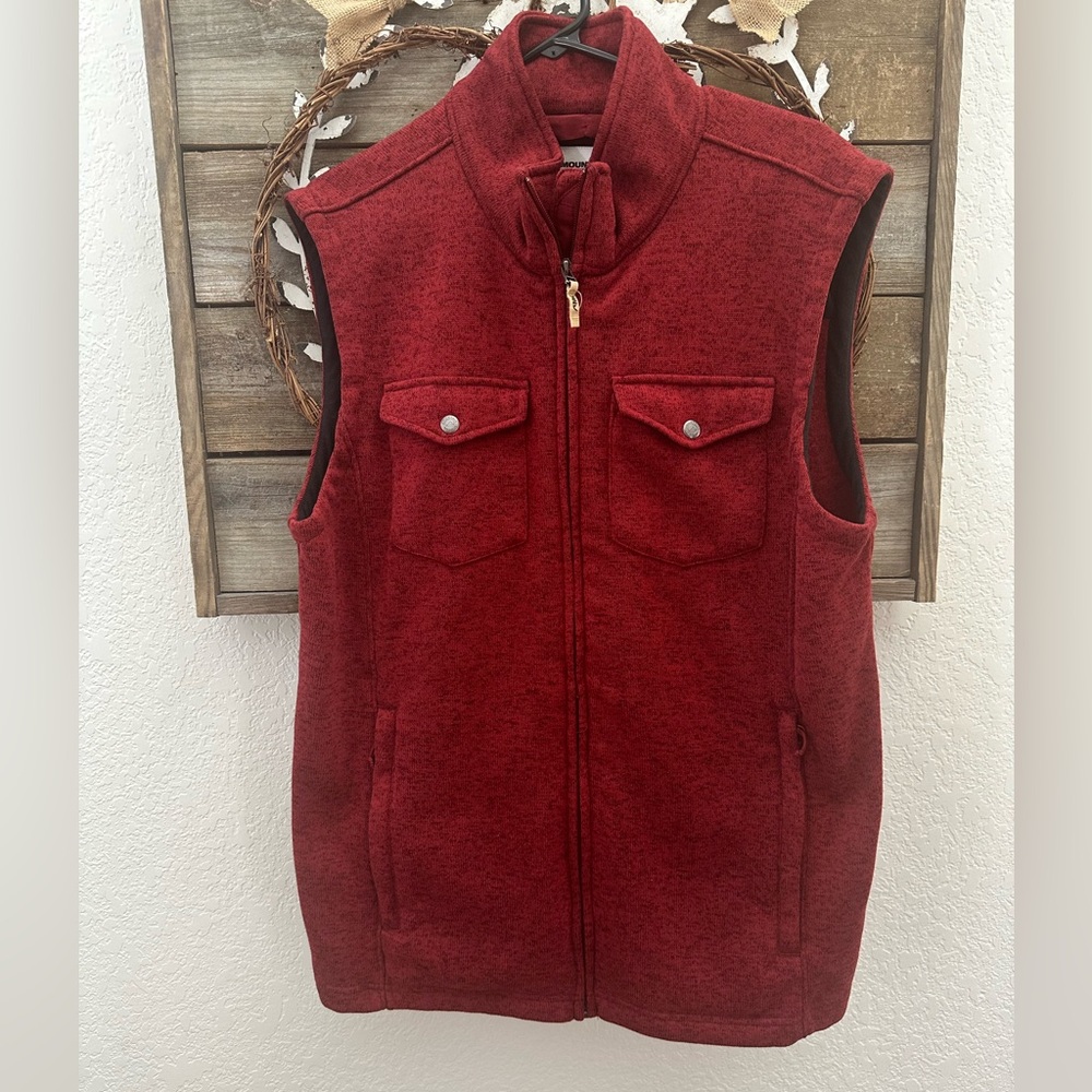 Mountain Khakis Men’s old faithful vest classic fit red size XXL